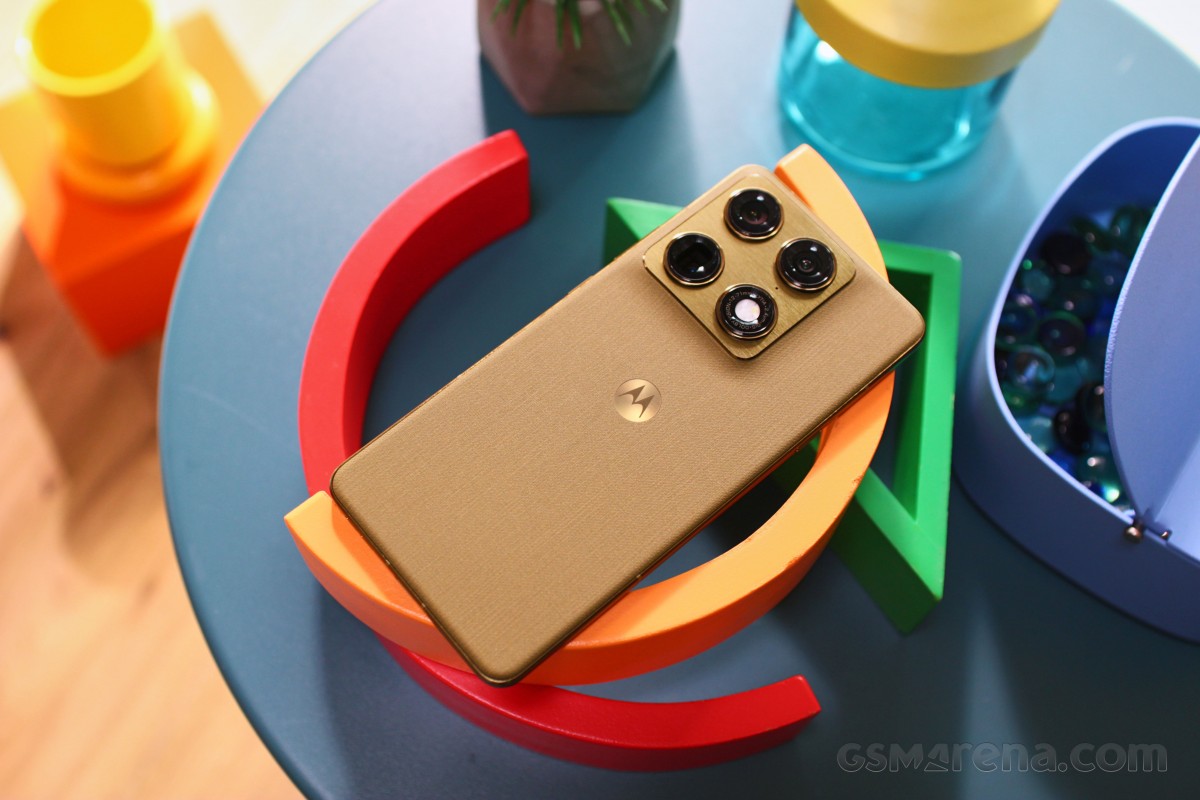 Motorola Signature in for review