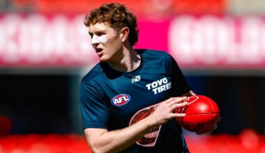 'Fearing the worst': Giants star with suspected ACL injury at training