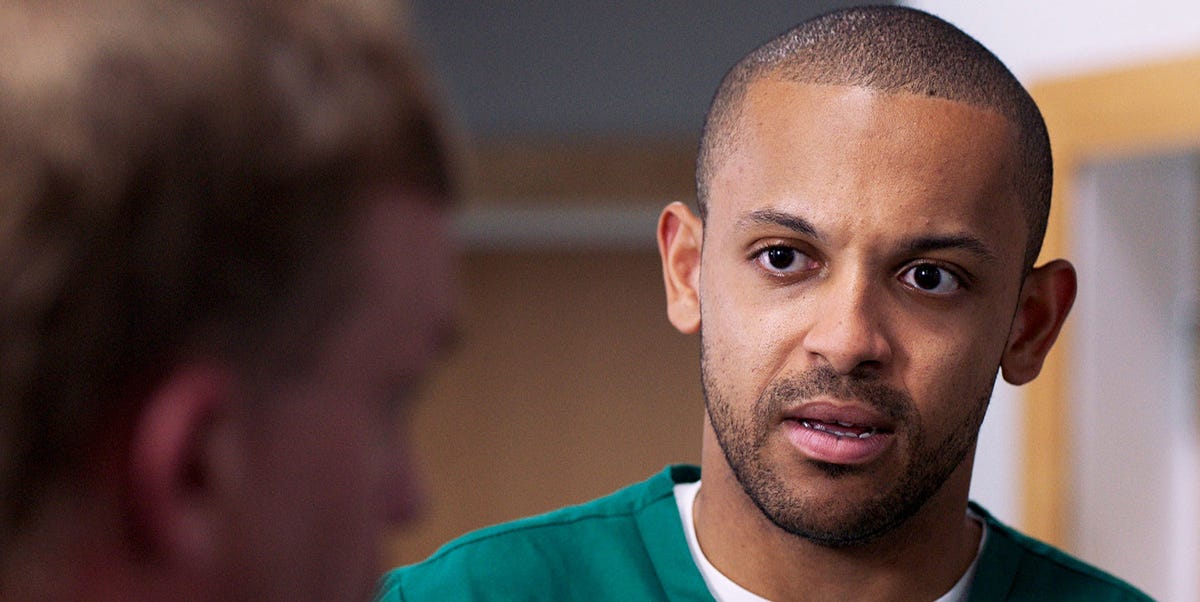 Casualty reveals Matty's reaction to huge Dylan bombshell in early iPlayer release