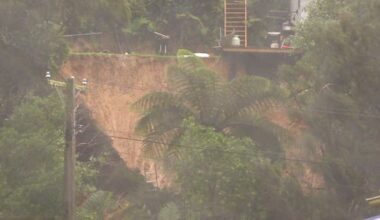 Wild weather lashes lower North Island