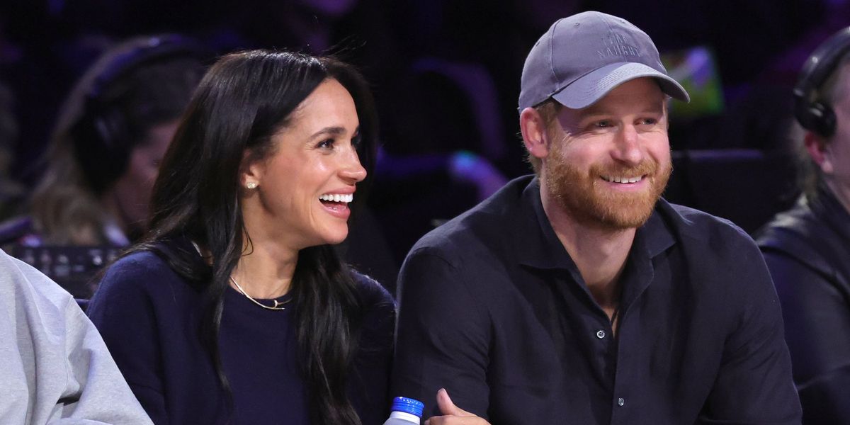 Prince Harry makes gesture to UK during new public appearance alongside Meghan Markle