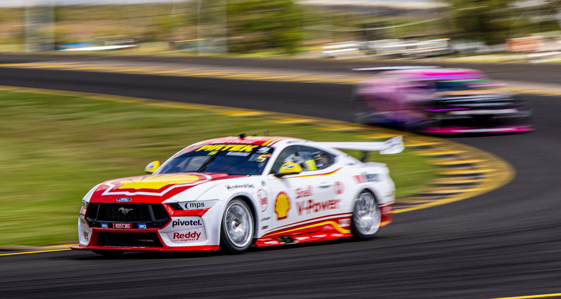 Supercars forced into Sydney test track change over water leakage