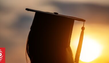 University to repay $8000 in fees to student who failed course