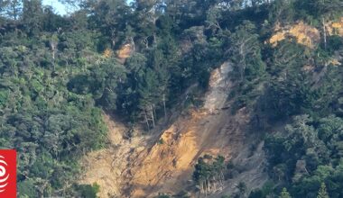 Muriwai residents describe escape from Cyclone Gabrielle landslides