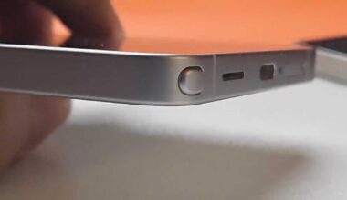 The Galaxy S26 Ultra's S Pen can be stored backwards