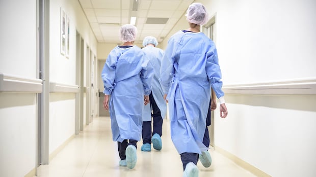 Family health teams urge Ontario to up pay for nurses, health workers to retain them