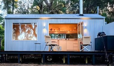 Zinc Studio’s Cabin Proves Prefab Can Have a Point of View