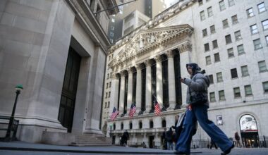 Medtronic Diabetes Unit MiniMed Seeks $784 Million in US IPO