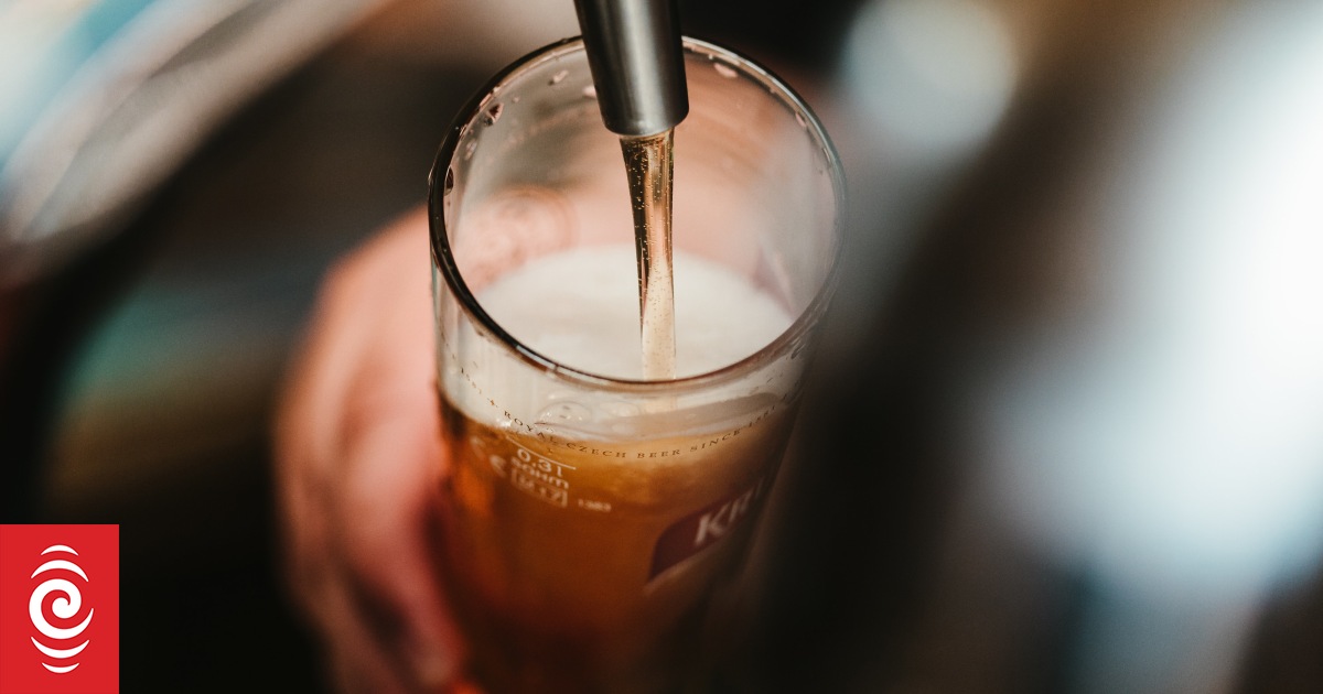 Fizz goes out of the beer industry as consumption keeps falling