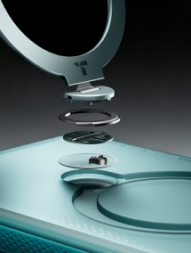 The TORRAS Ostand Q3 Air is built with creators and travelers in mind