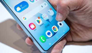 Samsung copies Apple's Search button from iOS for One UI 8.5, shamelessly names it 'Finder'