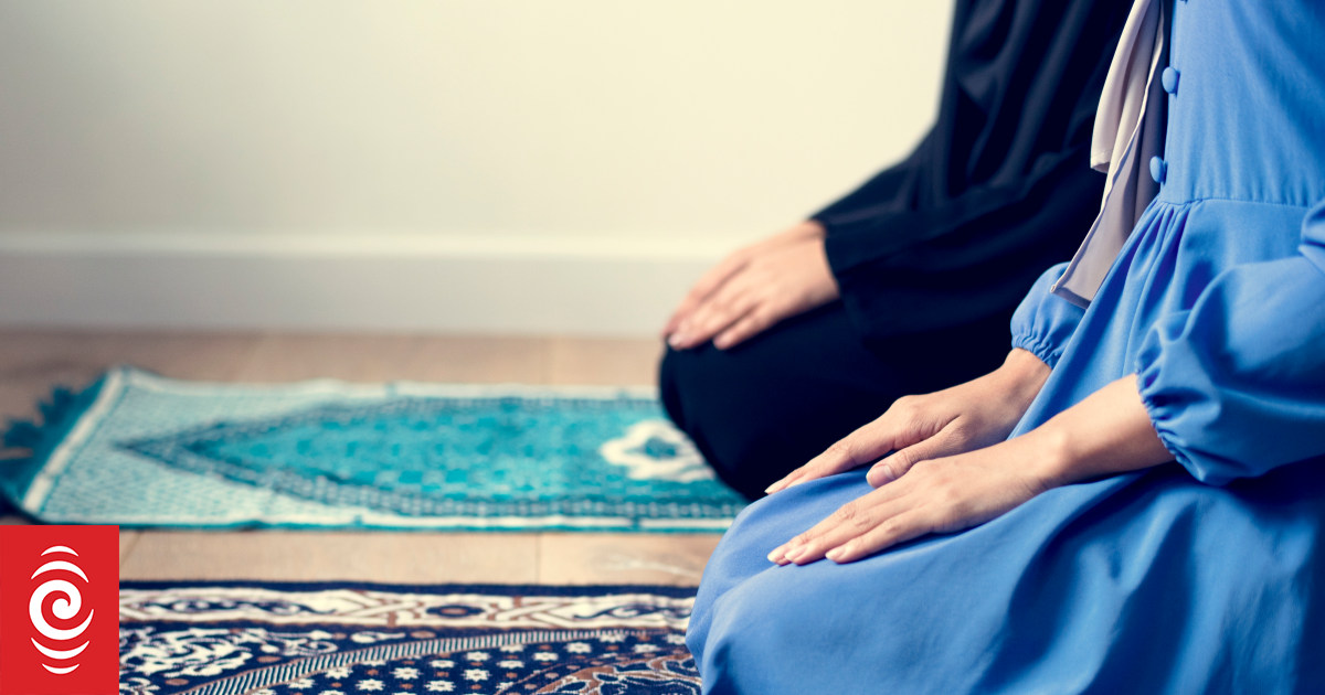 Kiwi who disrupted mosque prayer in Indonesia could face deportation