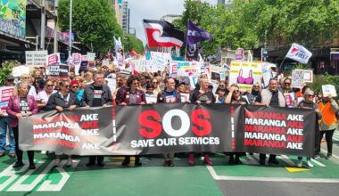 New Zealand: Union pushes through pay cut for 12,300 health workers