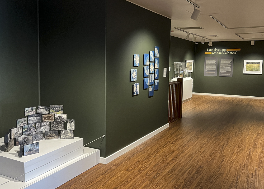 1_Installation #1,Long Gallery