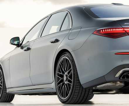 2024 Mercedes-AMG S63 E Performance