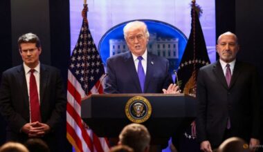 Trump hikes US global tariff rate to 15%