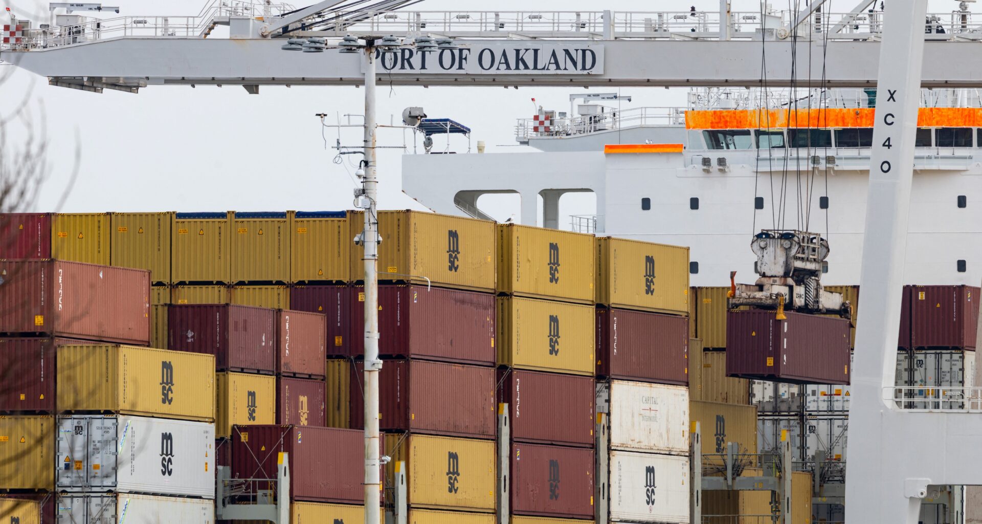 Trump administration is working to increase temporary tariff rate to 15% from 10%, official says