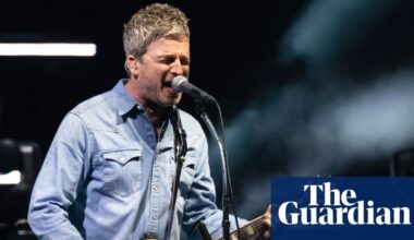 Levi’s sales grow in UK as celebrities drive denim revival | Fashion