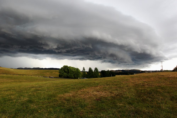 SunLive - Severe thunderstorm watch: Heavy downpours for BOP