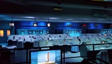 VS Code becomes multi-agent command center for developers