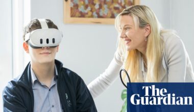 In some schools, chatbots interrogate students about their work. But the AI revolution has teachers worried | Australian education