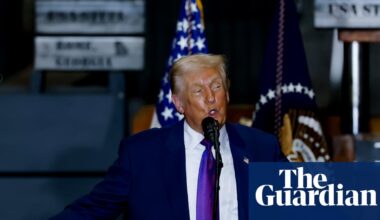 Trump defends tariffs in pre-midterms appearance in battleground Georgia | Donald Trump