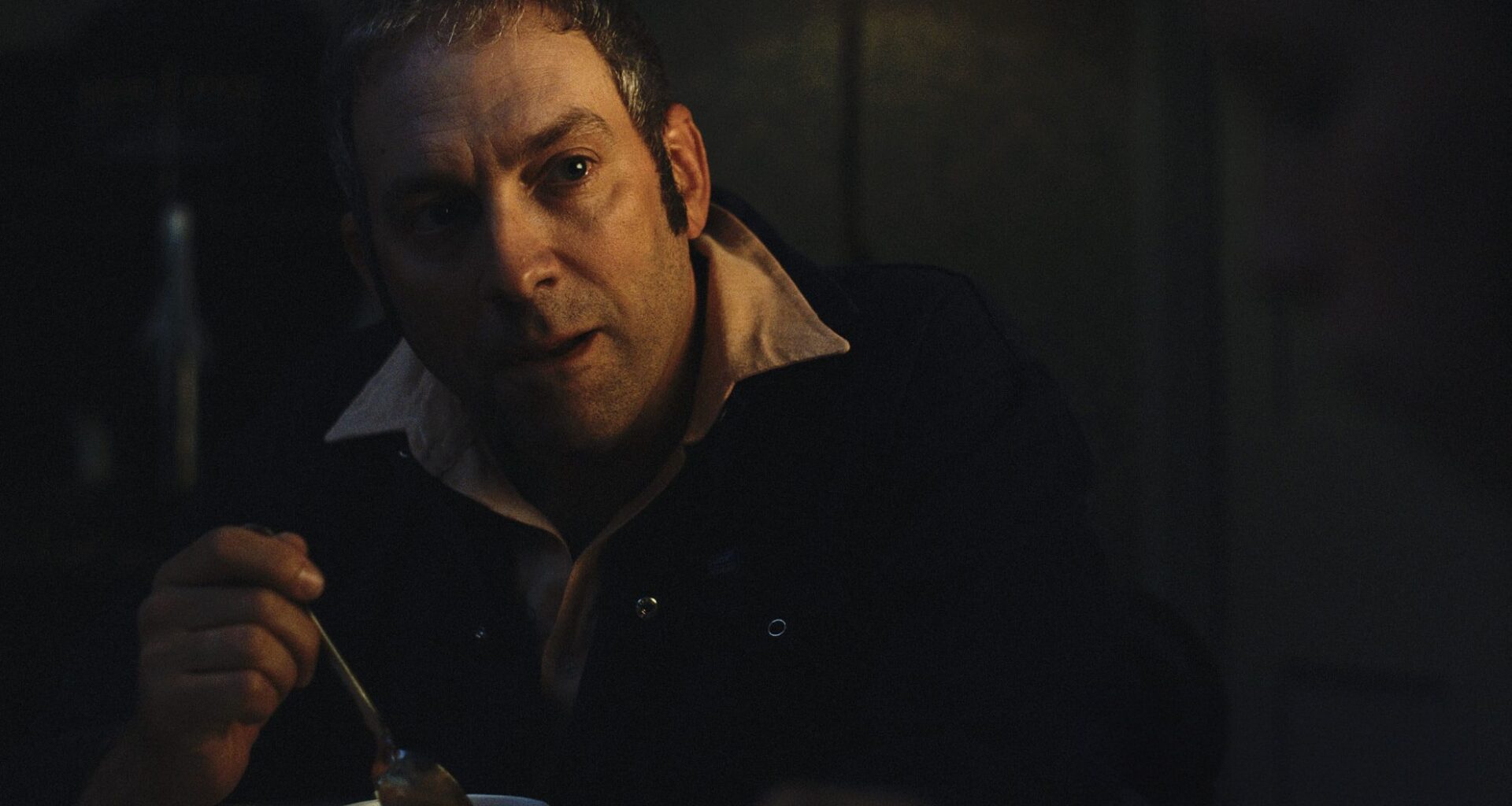 I have always loved the look of film, so I wanted a camera with which I could just use my instincts in terms of exposure