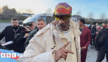 'Snoop Dogg performed private gig in our canteen' - BBC