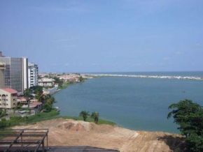 Africa Faces Rapid Sea-Level Rise Despite Minimal CO₂ Emissions (Report)