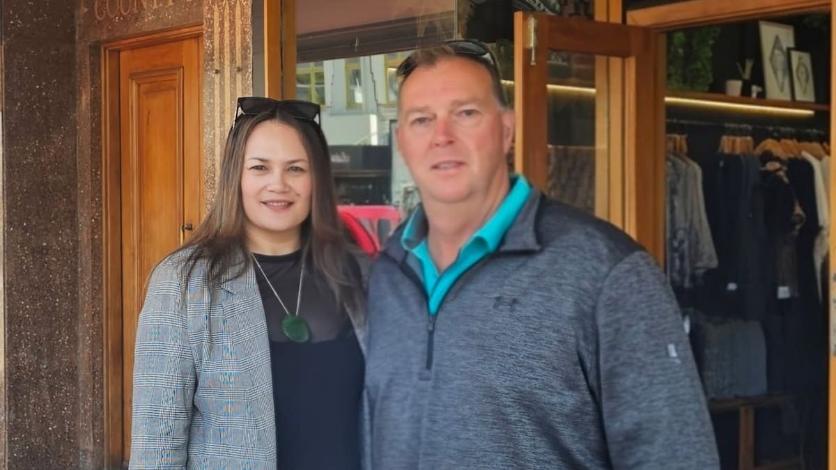 Napier Mayor Richard McGrath stands down Deputy Mayor Sally Crown