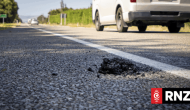 Culprit behind tar clumps from Waiouru to Wellington still unknown