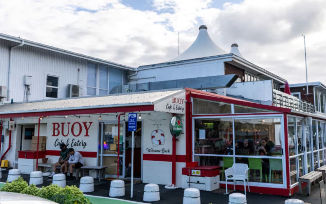 The cafe has been ordered to pay the sacked couple.