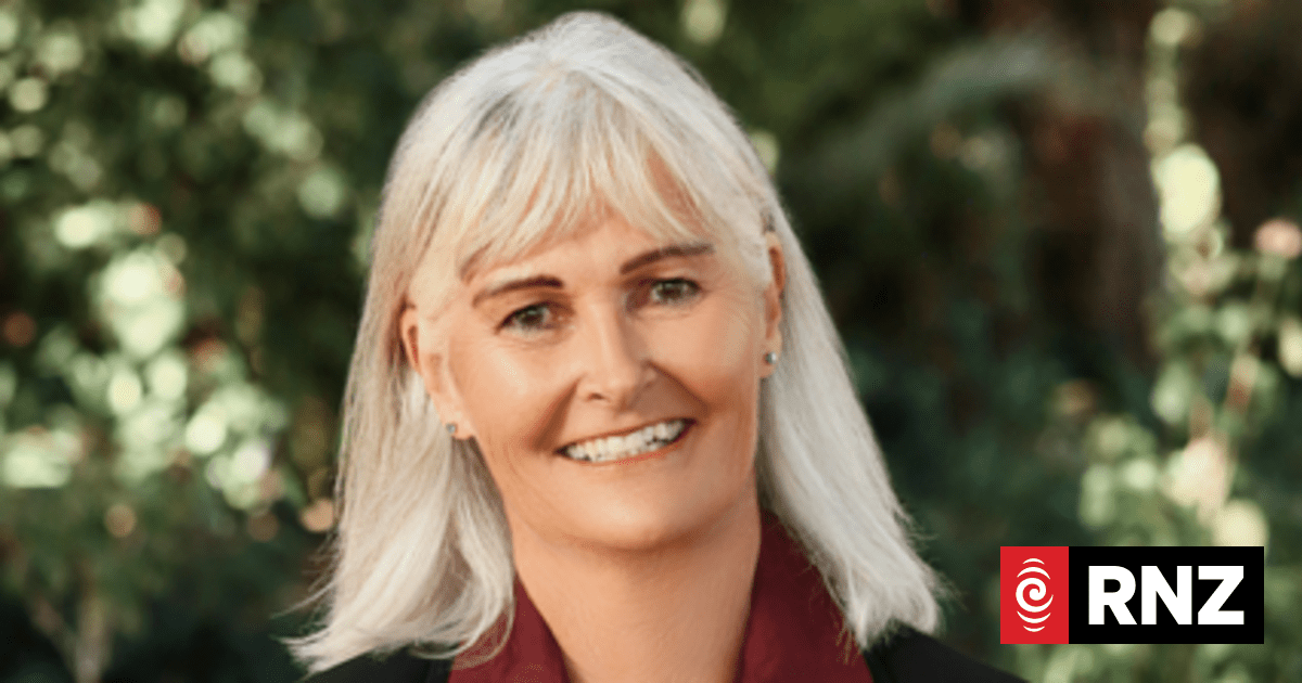 Woman sex trafficked as a child wants mandatory abuse reporting from teachers