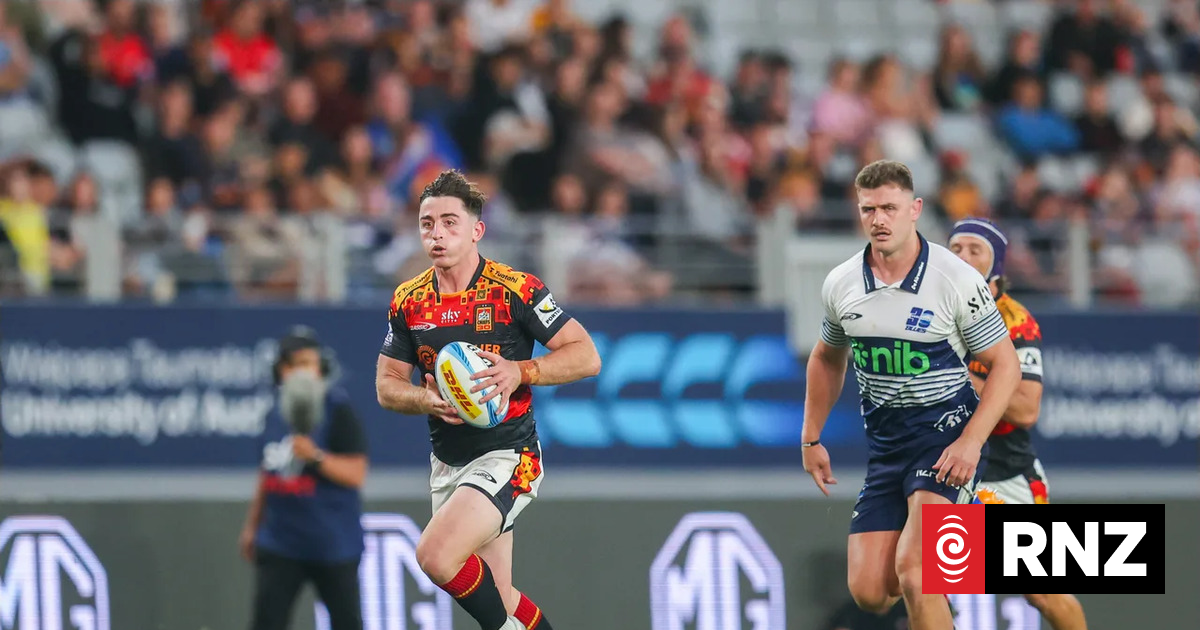 Super Rugby Pacific: Blues v Chiefs