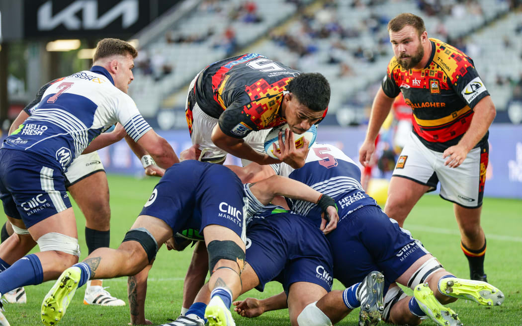 Chiefs Tupou Vaa’i scores a try diving over the Blues, Super Rugby, 2026.