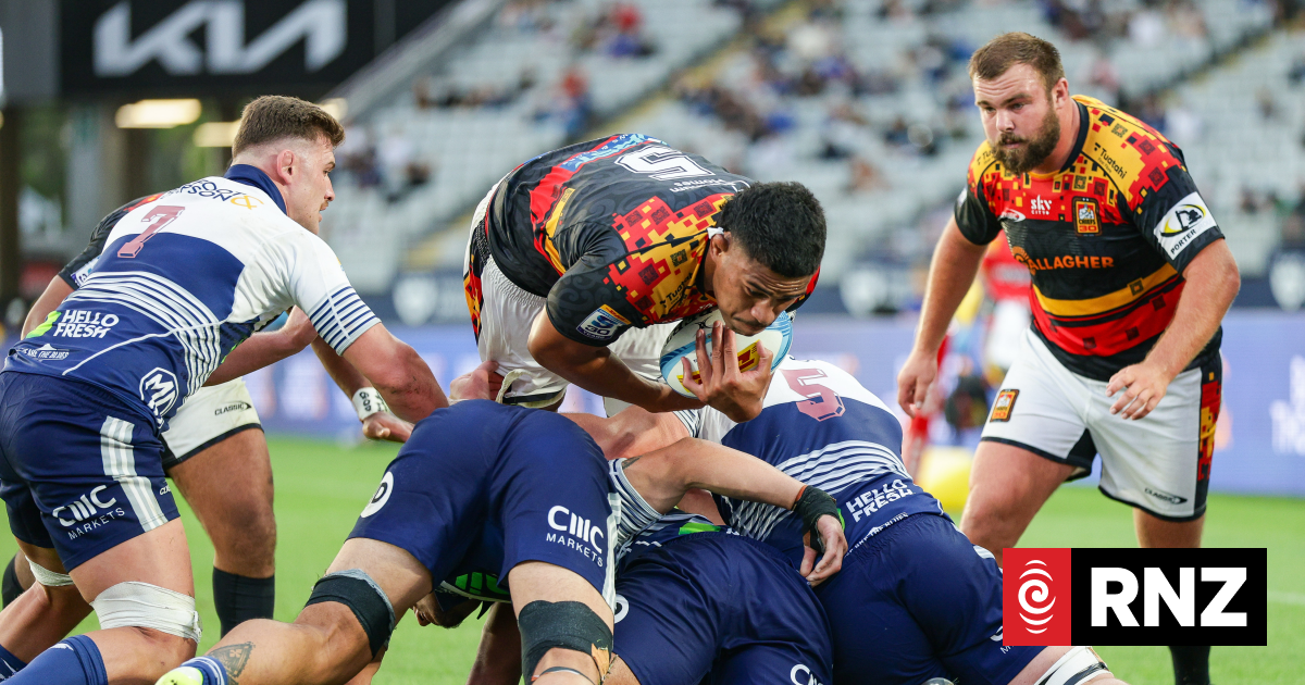 Chiefs' try in win over Blues should not have been awarded