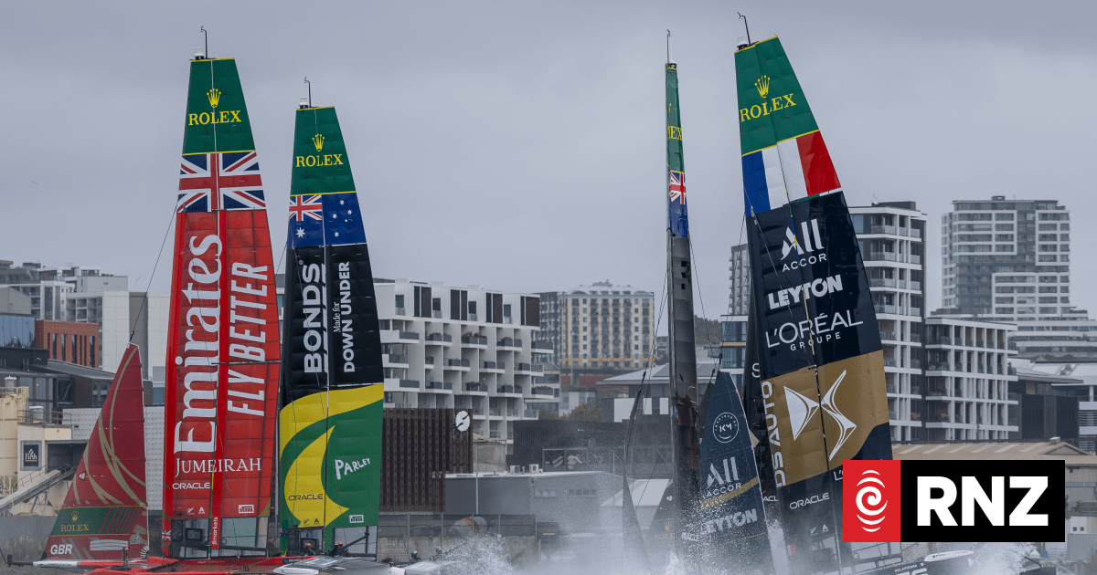 SailGP: Black Foils collide with France, two sailors including one Kiwi injured