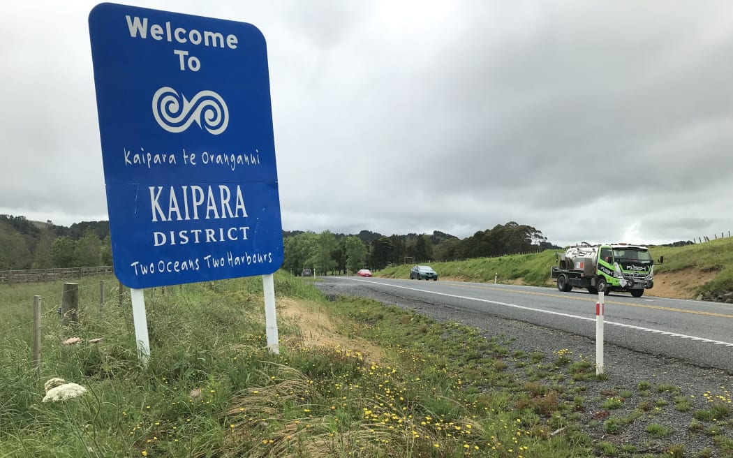 The Northland Auckland council border here at Topuni near Kaiwaka would disappear under the proposed new Kaipara-North Rodney Unitary Authority.