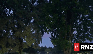 As it happened: Warnings across North Island