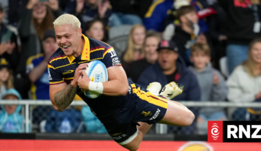 Super Rugby Pacific: Highlanders v Crusaders