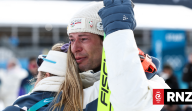 Tearful Norwegian confesses to cheating on girlfriend after bronze medal win