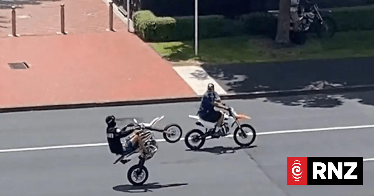 Dirt bike rider seriously injured in Whangārei crash