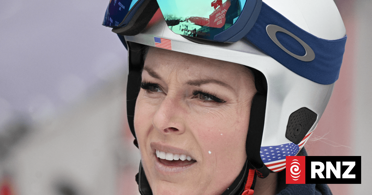 Ski great Lindsey Vonn says she needs multiple surgeries for complex leg fracture but has no regrets