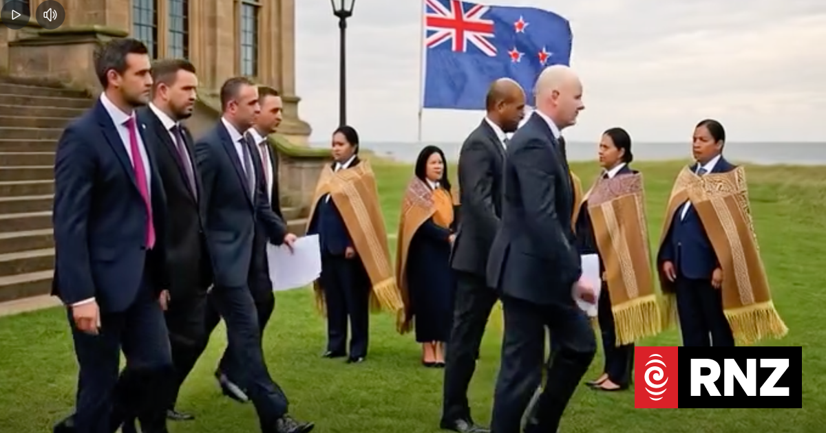 How fake NZ news pages are swamping Facebook with AI slop