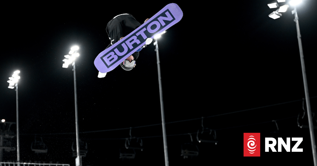 Kiwi snowboarder qualifies for halfpipe final
