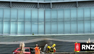 Car fire at Khyber Pass off-ramp jams SH1 in Auckland