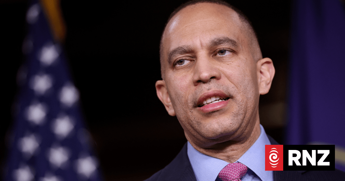 House Minority Leader Jefferies unleashes furious response to Trump 'racist' post