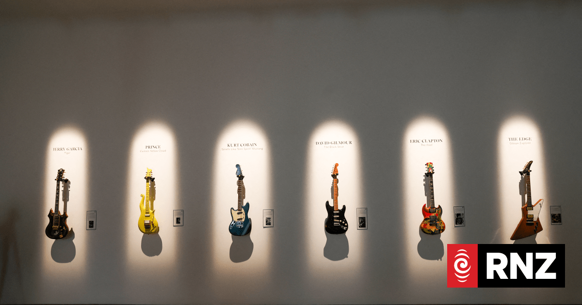 Nirvana frontman Kurt Cobain's guitar up for sale in auction of musical memorabilia