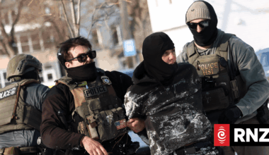 US removing 700 immigration officers from Minnesota