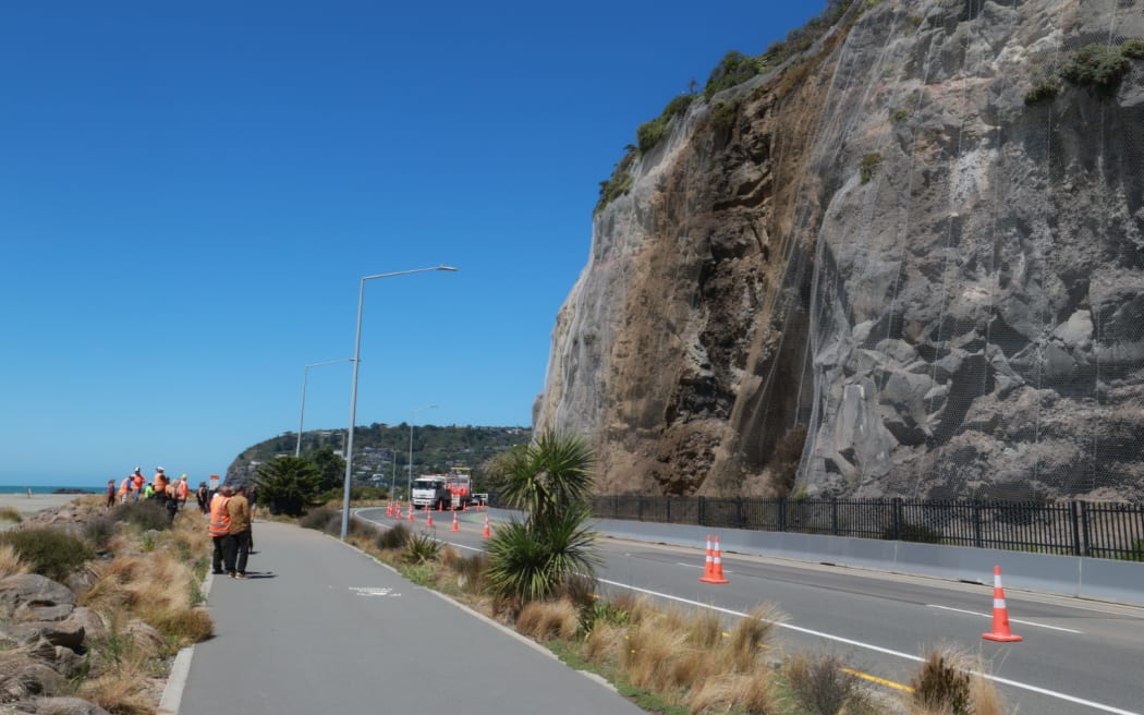 Main Road and the adjacent footpath closed near Shag Rock Reserve on Wednesday as the ridge was assessed by geotechnical engineers.